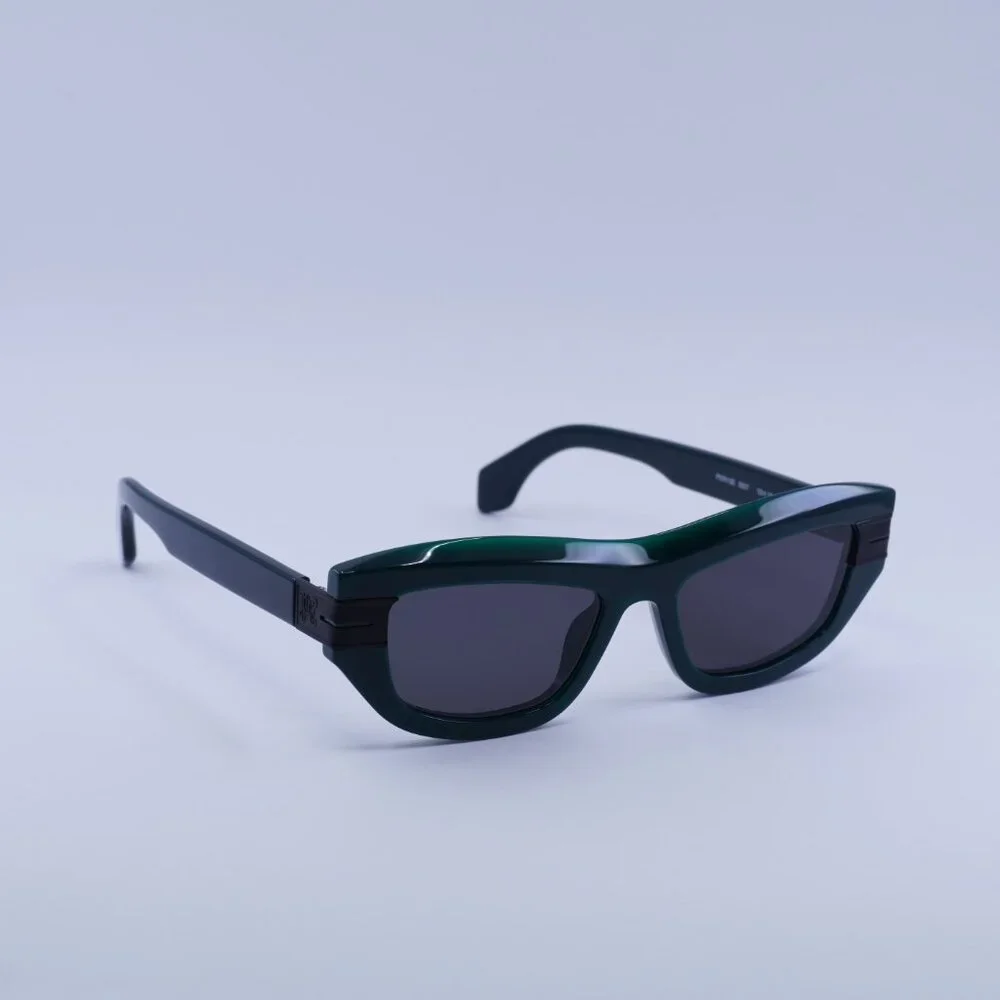 Palm Angels PERI10E CLAIRE 5507 Sunglasses Green Cat Eye Frame, Dark Grey Lenses